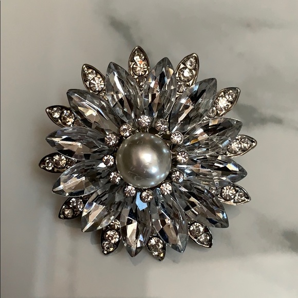 Crystal Rhinestone Gem Flower Stretchy ring sz 6-8 - Picture 5 of 8